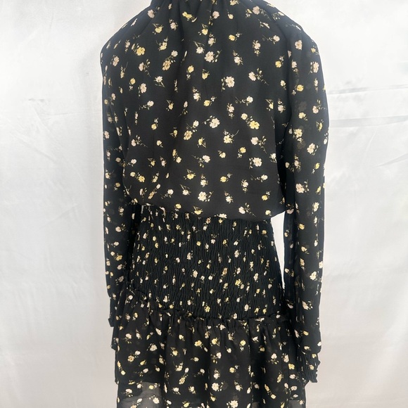 Speed Control Black Floral Dress with gathered waist and high neckline size XL - Picture 9 of 13